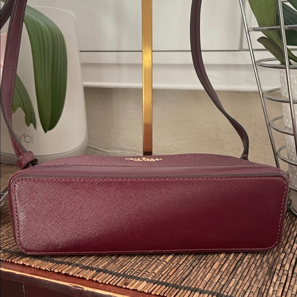 NWT kate spade Glitter Dome Crossbody in Magenta Pink - Picture 3 of 9